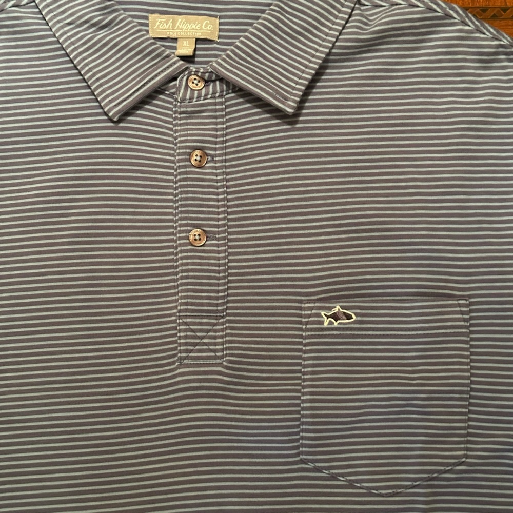 MENS FISH HIPPIE POLO. SIZE XL.